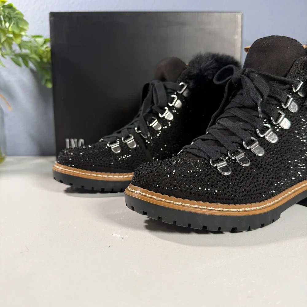 INC International Concepts Women's‎ Black Winter Boots with Fur Trim Size 5